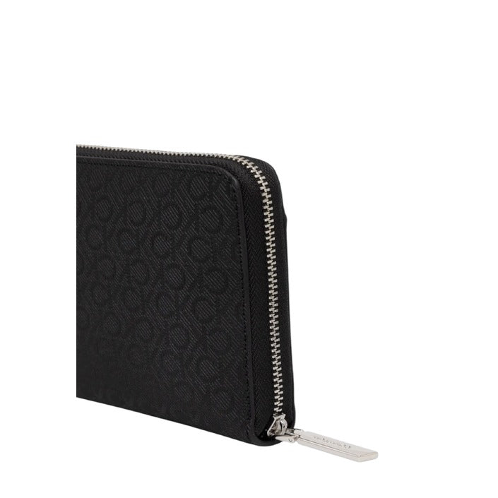Calvin Klein Women Wallet