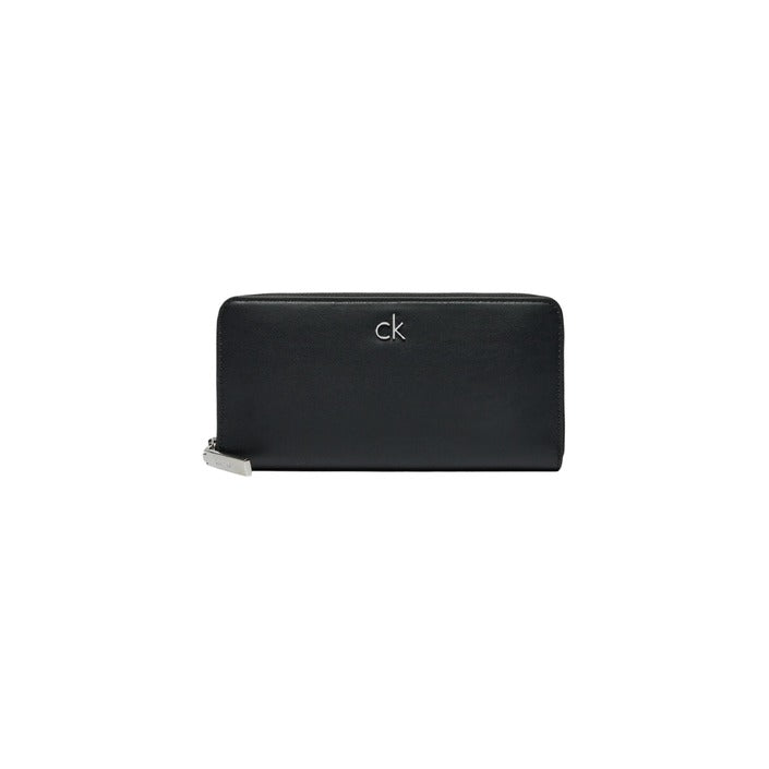 Calvin Klein  Women Wallet