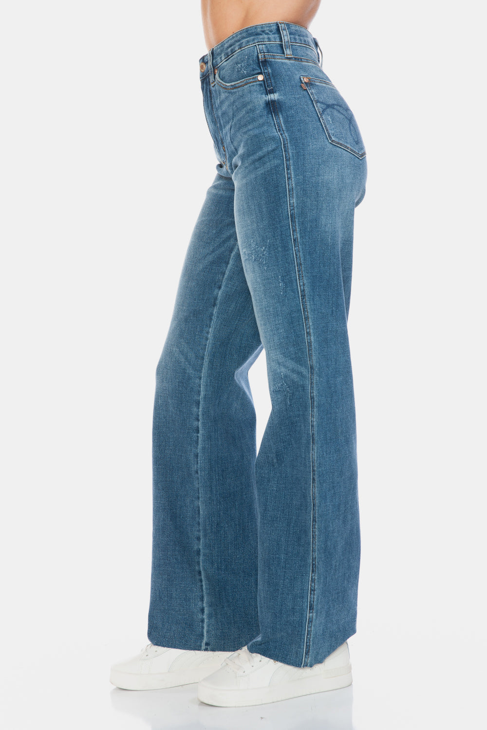 Judy Blue  Straight Jeans